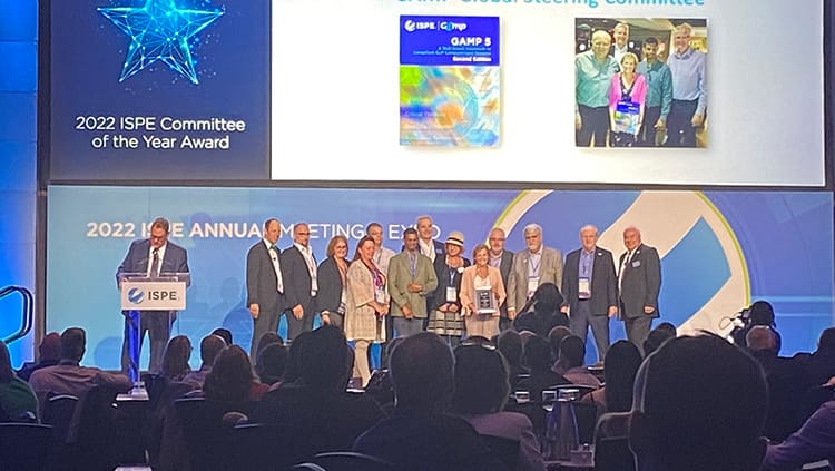 Titelbild zum Beitrag: Auszeichnung &bdquo;Committee of the Year&ldquo; von der ISPE erhalten